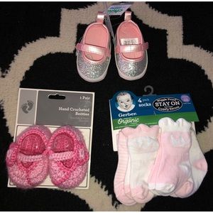 Infant baby girl bundle